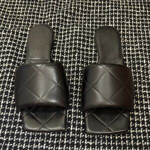 Black Quilted bottega veneta slides